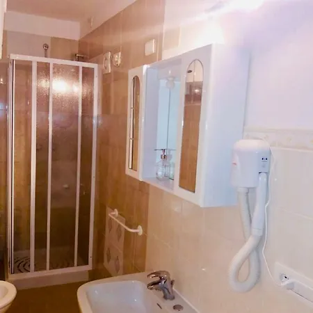 Il Terrazzino Nocleg ze śniadaniem 3*