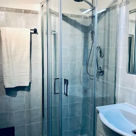 Il Terrazzino إيغليزياس